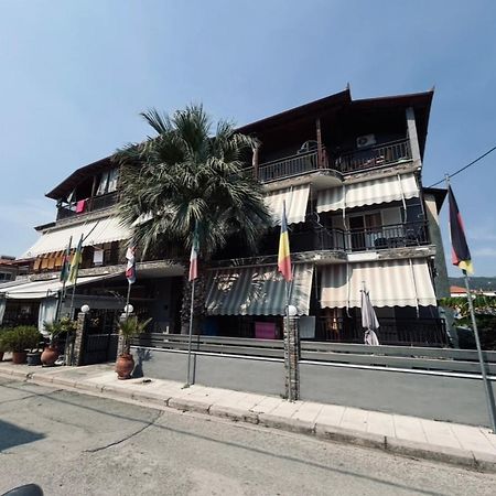 Del Mar Aparthotel Nea Vrasna Exterior photo